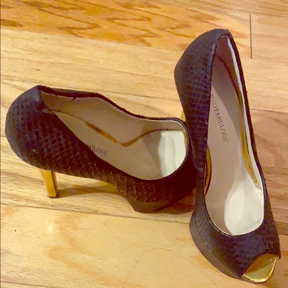Just fab platform peep toe heels.